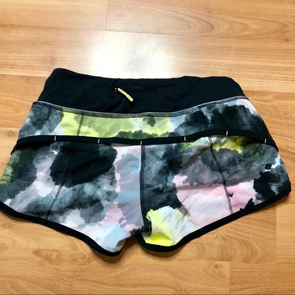 lululemon athletica Pants - Lululemon Speed Short